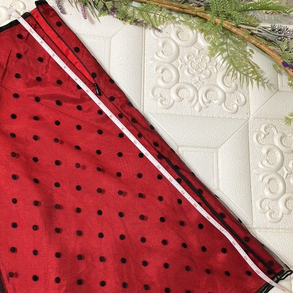 Vintage 90’s Black Mesh Polka Dot A-Line Skirt with Red Satin lining size S - Picture 6 of 6